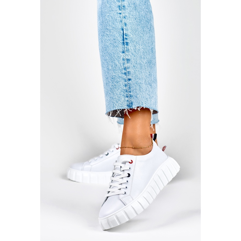 Scarpe sportive bianche in pelle da donna bianca 2