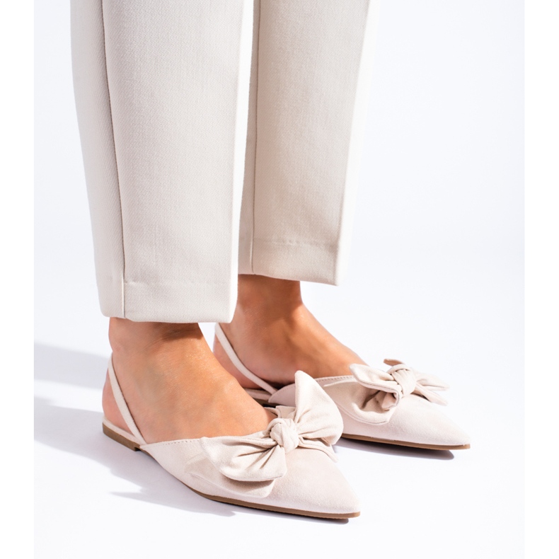 Ballerine in camoscio beige con fiocco di Shelovet 2