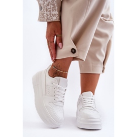 FJ1 Scarpe sportive in pelle da donna su una massiccia piattaforma bianca Belisso bianco 1
