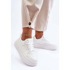 FJ1 Scarpe sportive in pelle da donna su una massiccia piattaforma bianca Belisso bianco 2