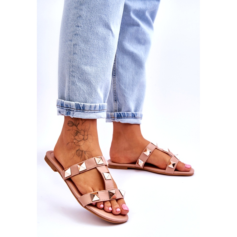 Pantofole da donna con grandi borchie nude rosa 2