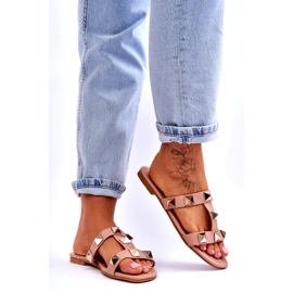Pantofole da donna con grandi borchie nude rosa 5