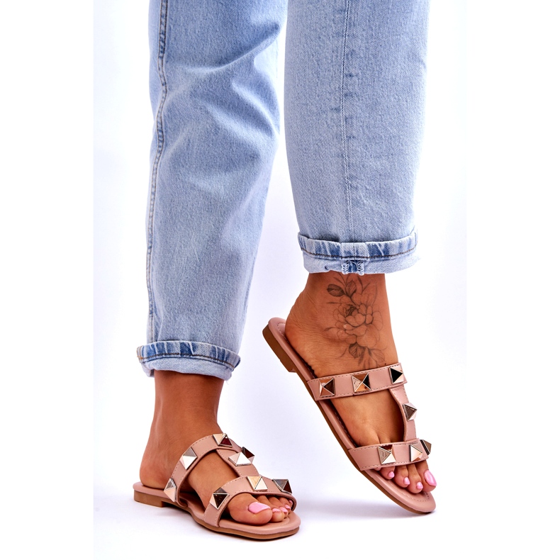 Pantofole da donna con grandi borchie nude rosa 5