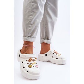 Ciabatte Donna In Schiuma Crocs Con Decorazioni Bianco Marlett 2