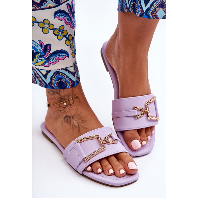 Pantofole classiche da donna con viola impreziosito Impressionante 2