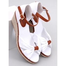 Espadrillas con zeppa di Kristen White bianca 1