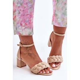Sandali Essenza In Pelle Scamosciata Beige 1