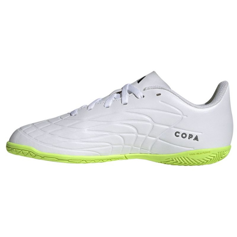 Scarpe da calcio Adidas Copa Pure.4 In Jr GZ2552 bianca 1