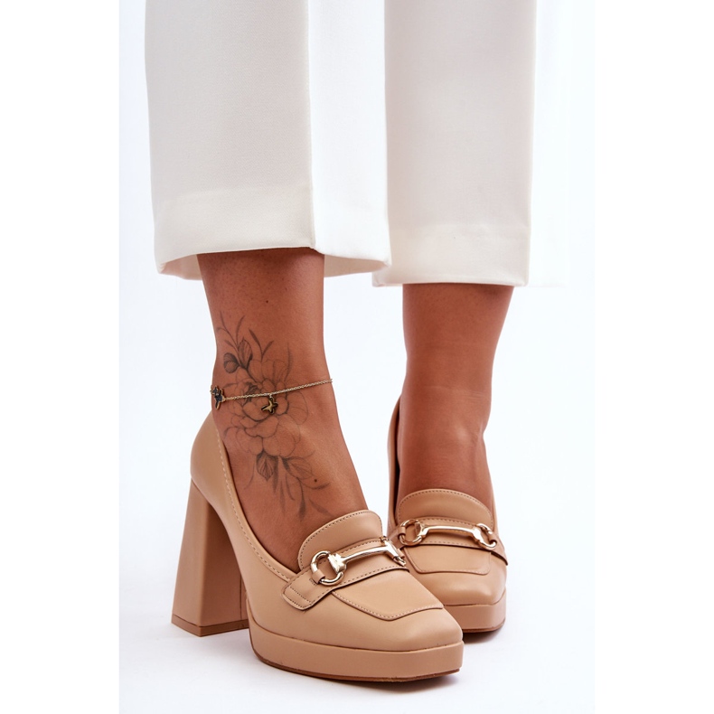 Décolleté in pelle alla moda color carne beige 1