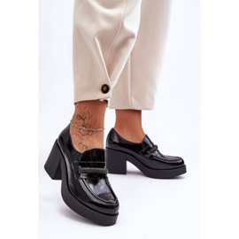 Lemar Brogue In Pelle Sul Tacco Con Decorazione Gelanor Nera nero 2