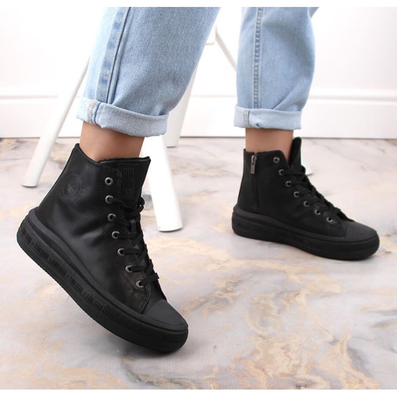 Sneaker isolata con lacci Big Star W INT1902B nera nero 2