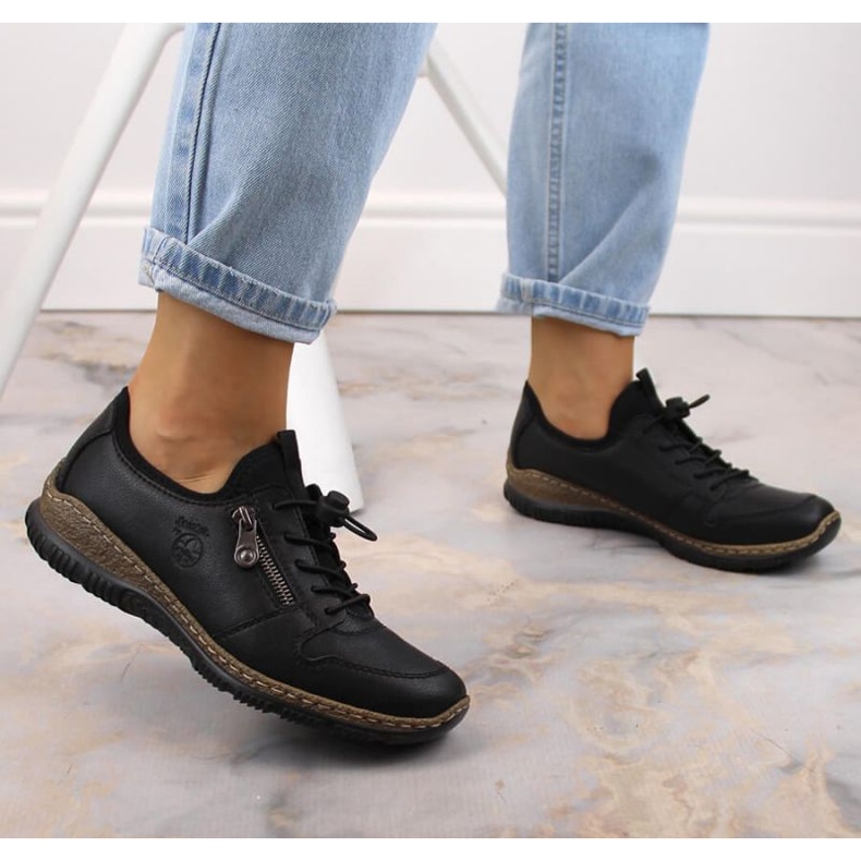 Scarpe slip-on in pelle Rieker W RKR609 nere nero 2