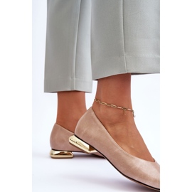 PD1 Scarpe con Tacco Piatto in Pelle Beige Vaani 2