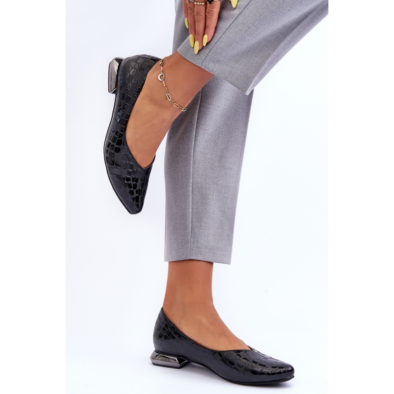 PD1 Scarpe con tacco piatto Vaani in pelle Nere Vaani nero 1