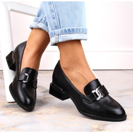 Scarpe basse con catena nere Vinceza 58162 nero 1