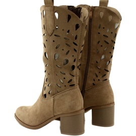 M.Daszyński Stivali da donna in camoscio traforato MR2337-3 Beige 4