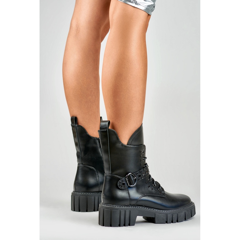 Stivali rock da donna con fibbia decorativa nero 2