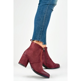 Stivali da donna elastici bordeaux sul palo rosso 2