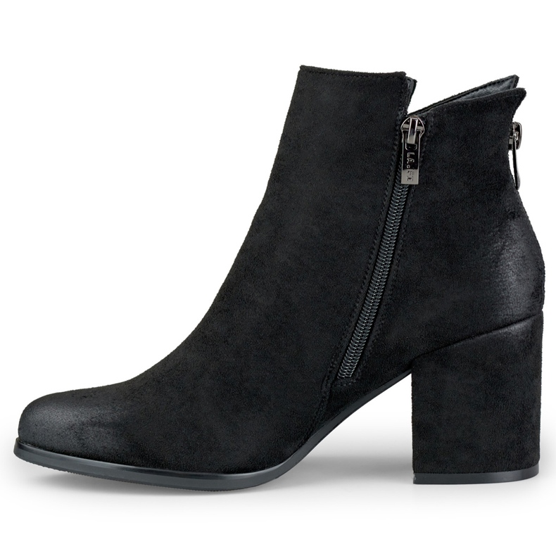 Stivaletti da donna in camoscio nero di Charlotte 1