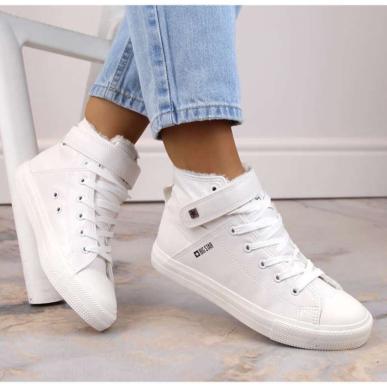 Scarpe da ginnastica isolate alte bianche Big Star V274541F bianco 1