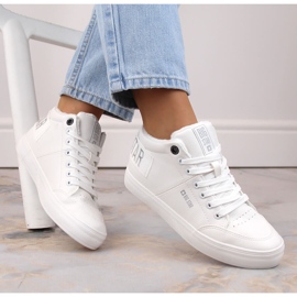 Sneakers isolate bianche Big Star EE274352 bianca 1
