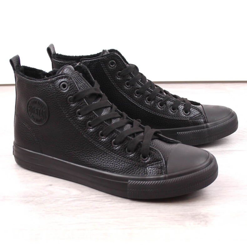 Sneakers alte da uomo isolate nere Big Star MM174012 nero 1