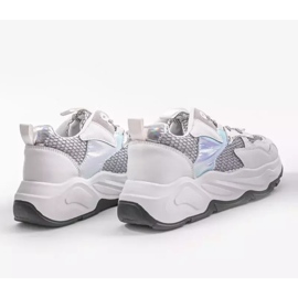 Sneakers sportive bianche con inserti grigi RAL-63 bianca grigio 2
