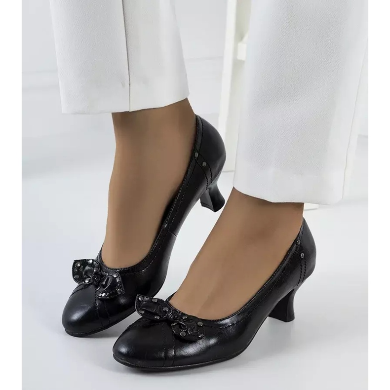Décolleté nere con fiocco Repina nero 1