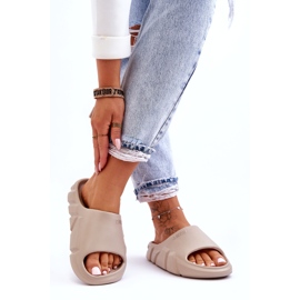 Pantofole da donna in schiuma leggera Big Star LL274593 Beige 4