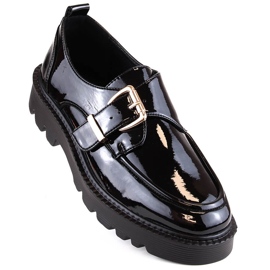 Scarpe da donna laccate nere con fibbia Vinceza 58184 nero 1