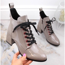Stivali da donna laccati taupe D&amp;A S.Barski Collezione Premium MR870-66 beige 1