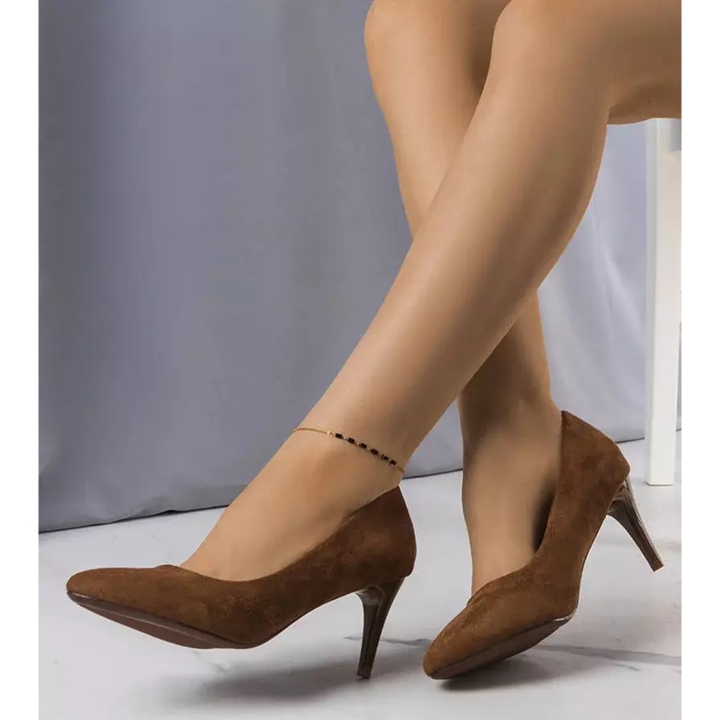 PA1 Décolleté marroni con tacco alto di Amille marrone 1