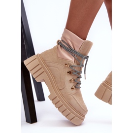 FB3 Stivaletti stringati in pelle scamosciata da donna Beige Ghianda 1