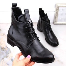 M. DASZYŃSKI Stivali da donna con lacci e cerniera isolati neri M.Daszyński SA198-24 nero 1