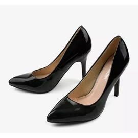 Décolleté nere sul tacco LEI-02 nero 2