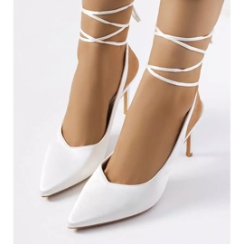 Tacco beige con rilegatura Anneli 2