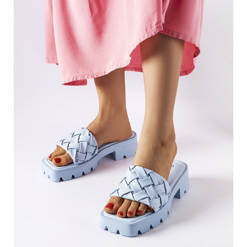 Infradito blu con suola trattore Lora 1