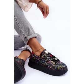 Scarpe sportive in pelle sulla piattaforma Maciejka 06191-39 Multicolor multicolore 1