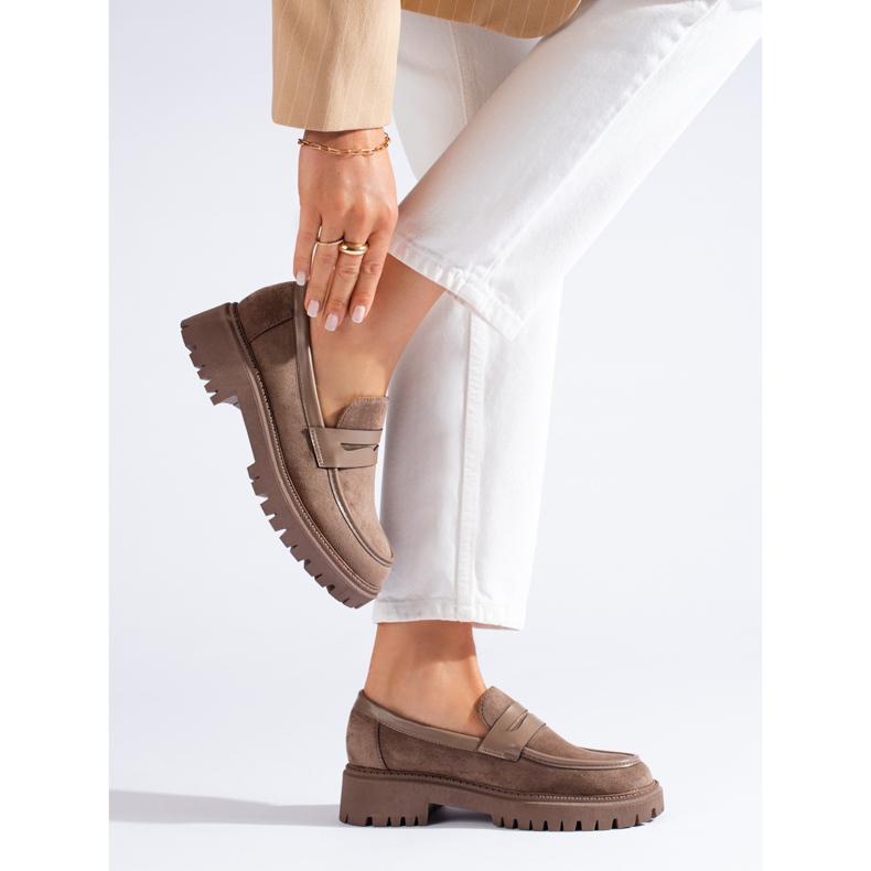 Mocassini da donna in camoscio beige di Shelovet 2