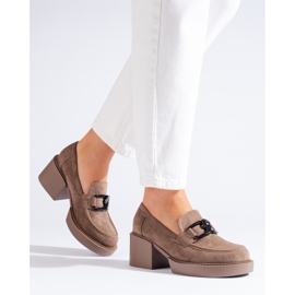 Scarpe con tacco alto da donna in pelle scamosciata beige di Shelovet 1