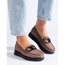 Mocassini da donna Shelovet in camoscio beige scuro 1