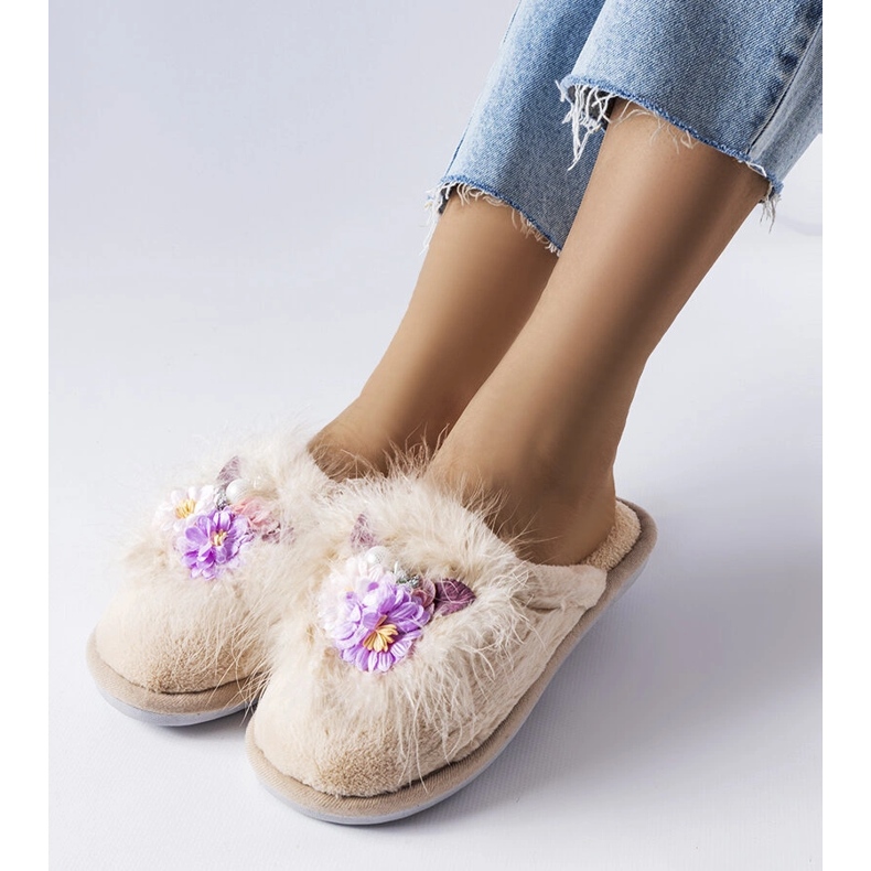 Pantofole da donna beige di Moly 1