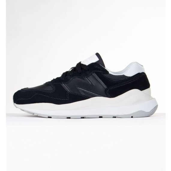 Scarpe New Balance M M5740SLB nero 1