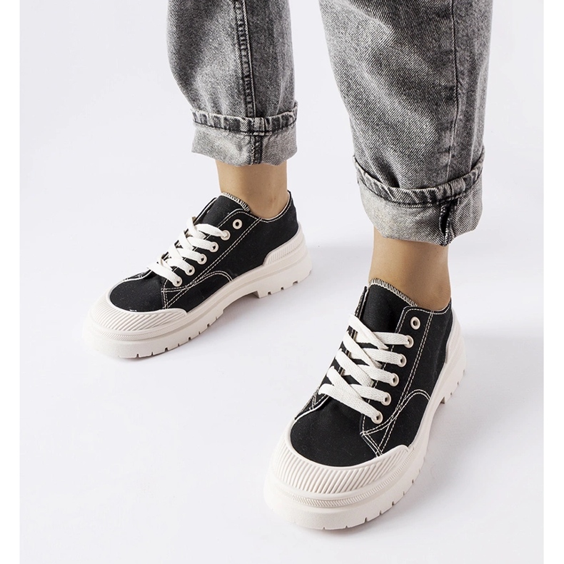 Sneakers Nassar in tessuto nero 1