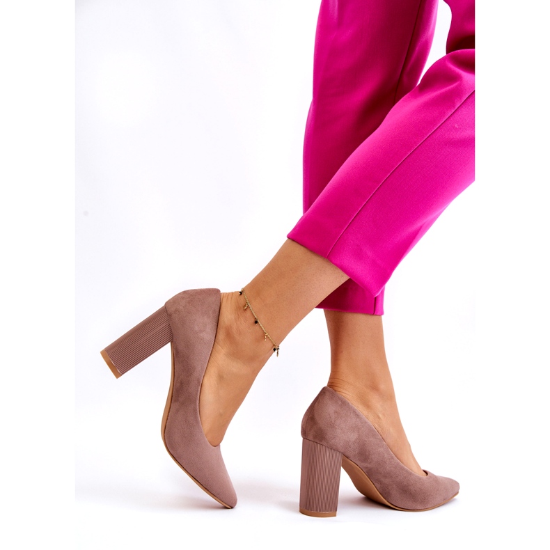 Seastar Décolleté in pelle scamosciata con tacchi alti beige alla moda 3
