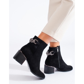 Stivaletti da donna in camoscio nero con elegante tacco Shelovet 2