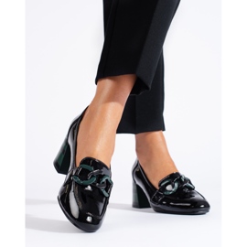 Eleganti scarpe da donna in vernice nera di Shelovet nero 2