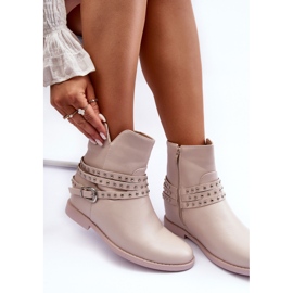 Stivali piatti da donna in pelle decorata beige di Adkrana 1