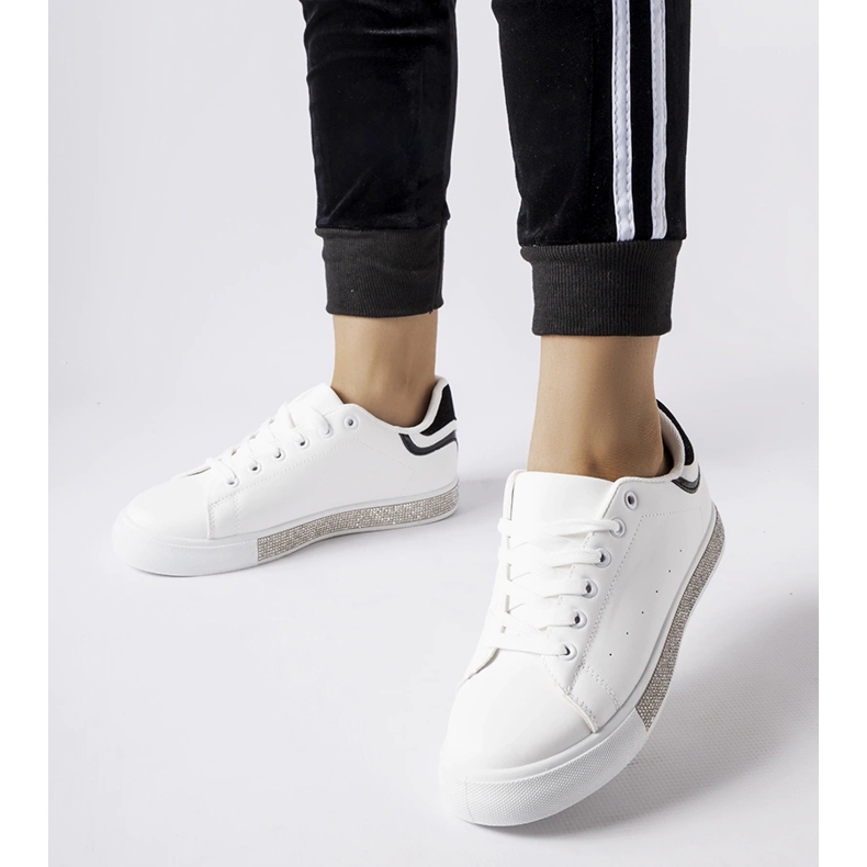 Sneakers bianche e nere con strass Dina bianco 1