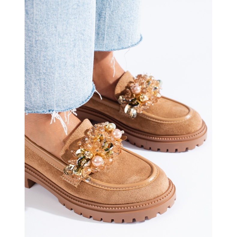 Mocassini da donna in camoscio beige di Shelovet 2